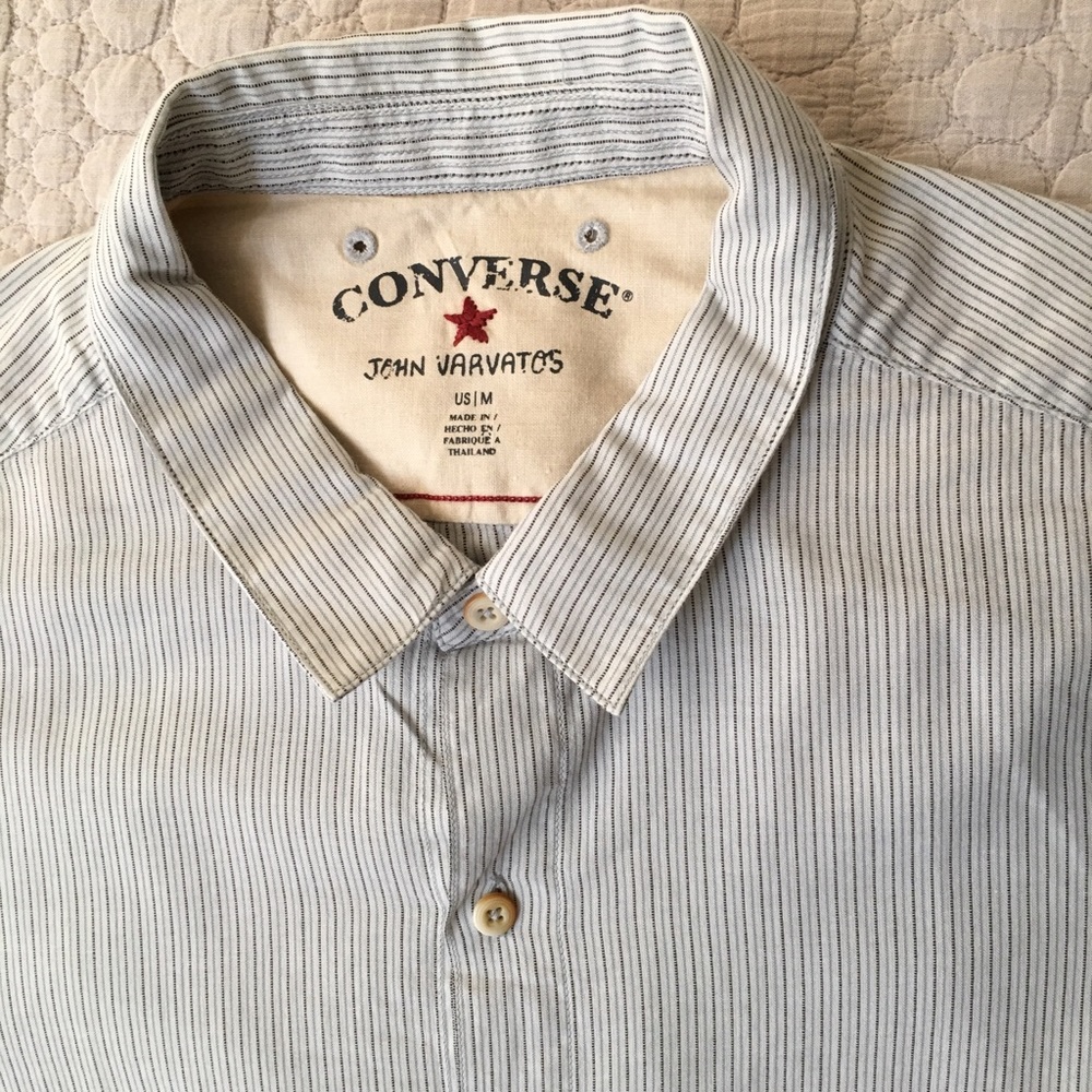 John Varvatos male casual shirt, size M